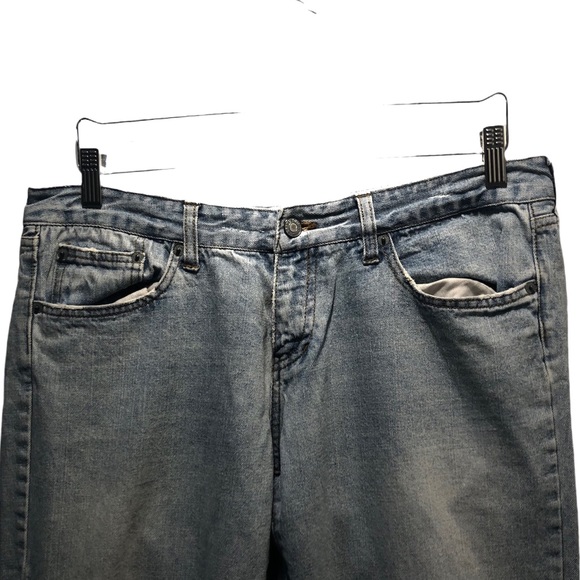 Abercrombie & Fitch Light Wash Wide Leg Cotton Jeans Size 10 - Picture 3 of 8